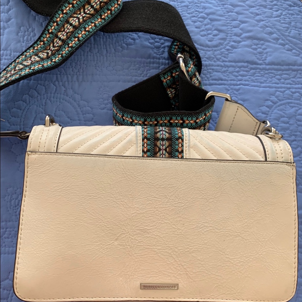 Purse - Picture 3 of 3